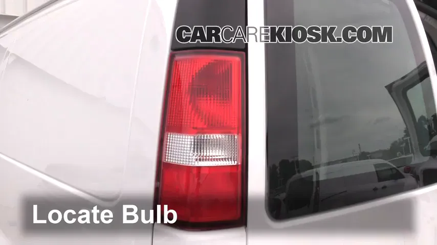 2017 Chevrolet Express 2500 4.8L V8 FlexFuel Extended Cargo Van Lights Reverse Light (replace bulb)